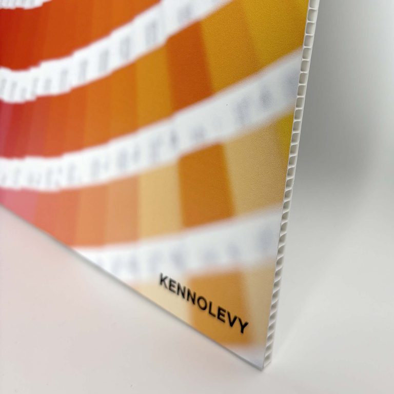 Kennolevy säänkestävä ulkokyltti ja mainoslevy